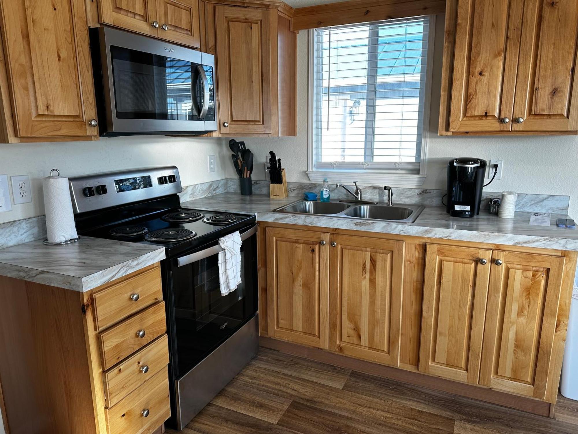 Westport Inn Cabins Esterno foto
